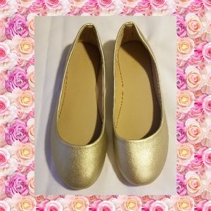 Gold flats shoes